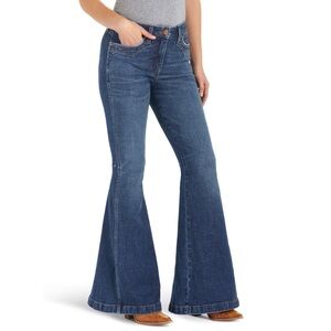 Wrangler Stylish Indigo Flare Jeans for Women